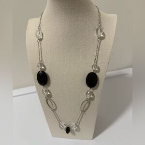 Silvertone Necklace with Clear & Black Faceted Lucite Beads & Textured circles.